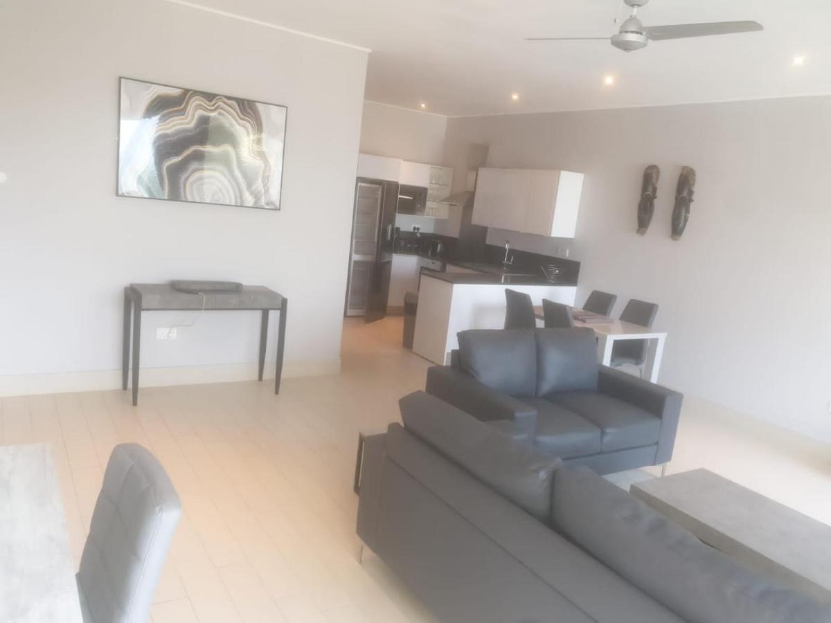Relax Waterfront Serviced Apartment Bijilo Exterior photo